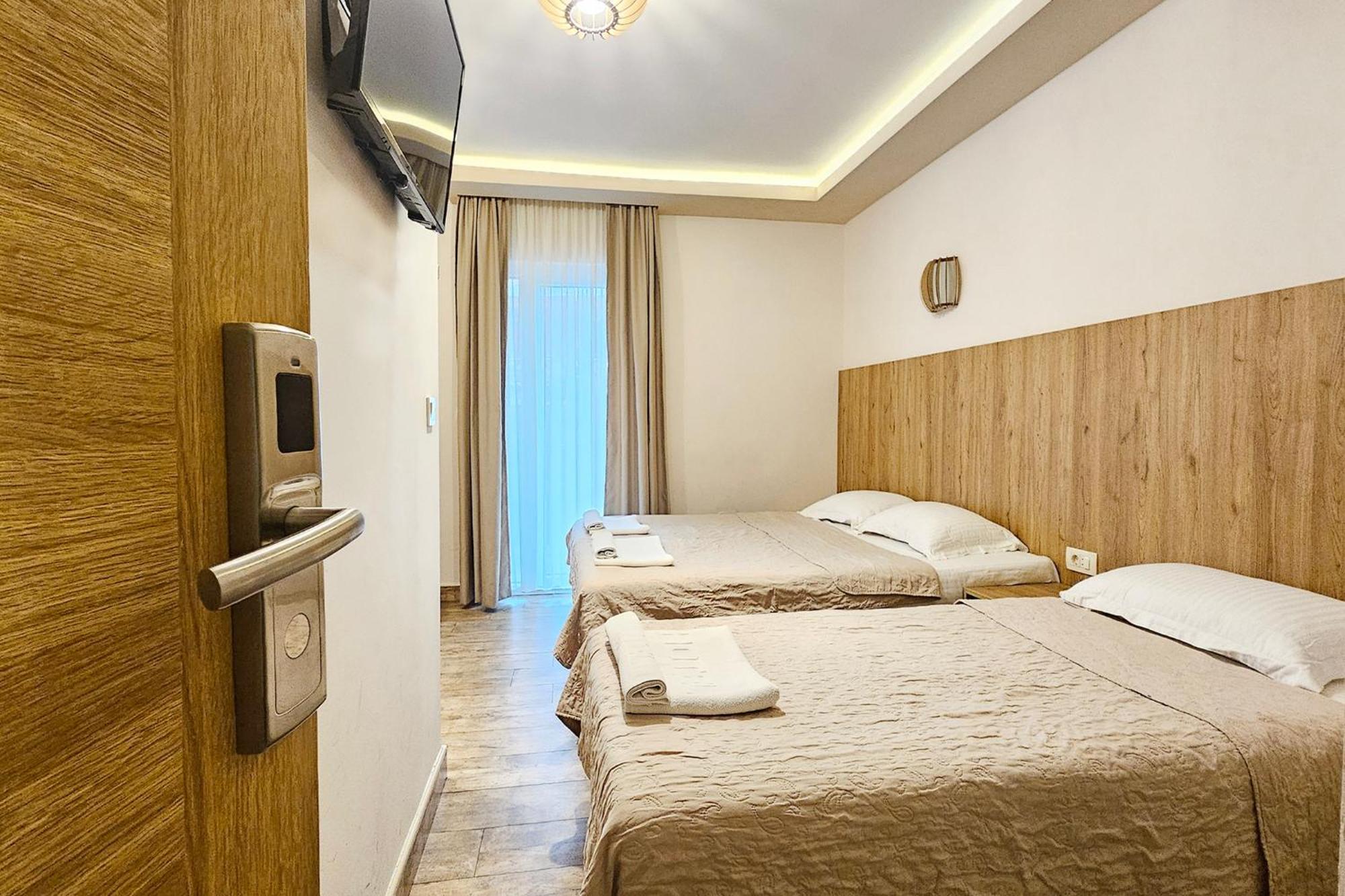Villa Montemaris Budva Exteriör bild