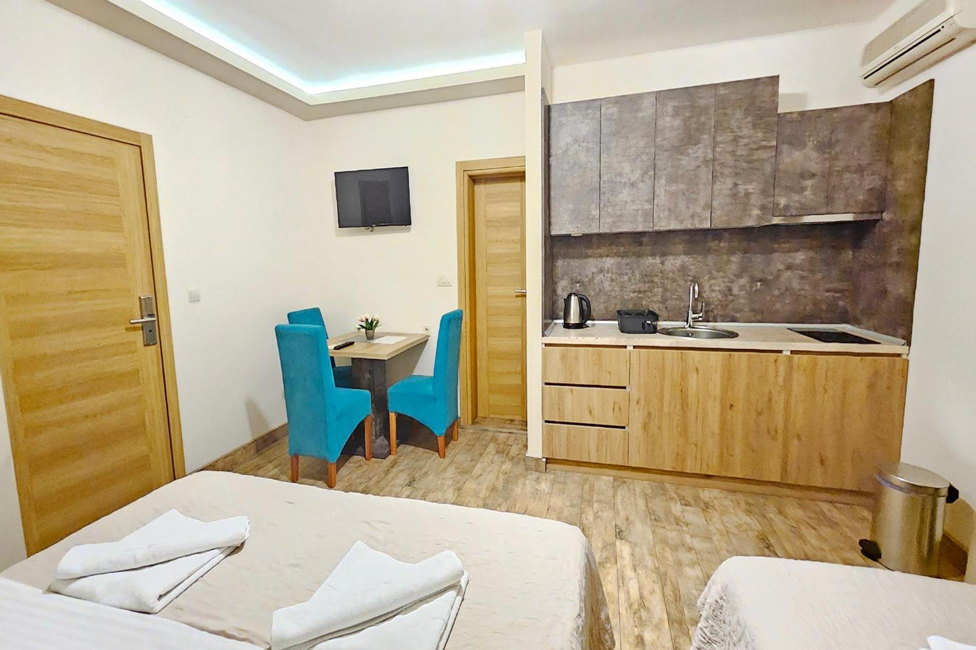 Villa Montemaris Budva Exteriör bild