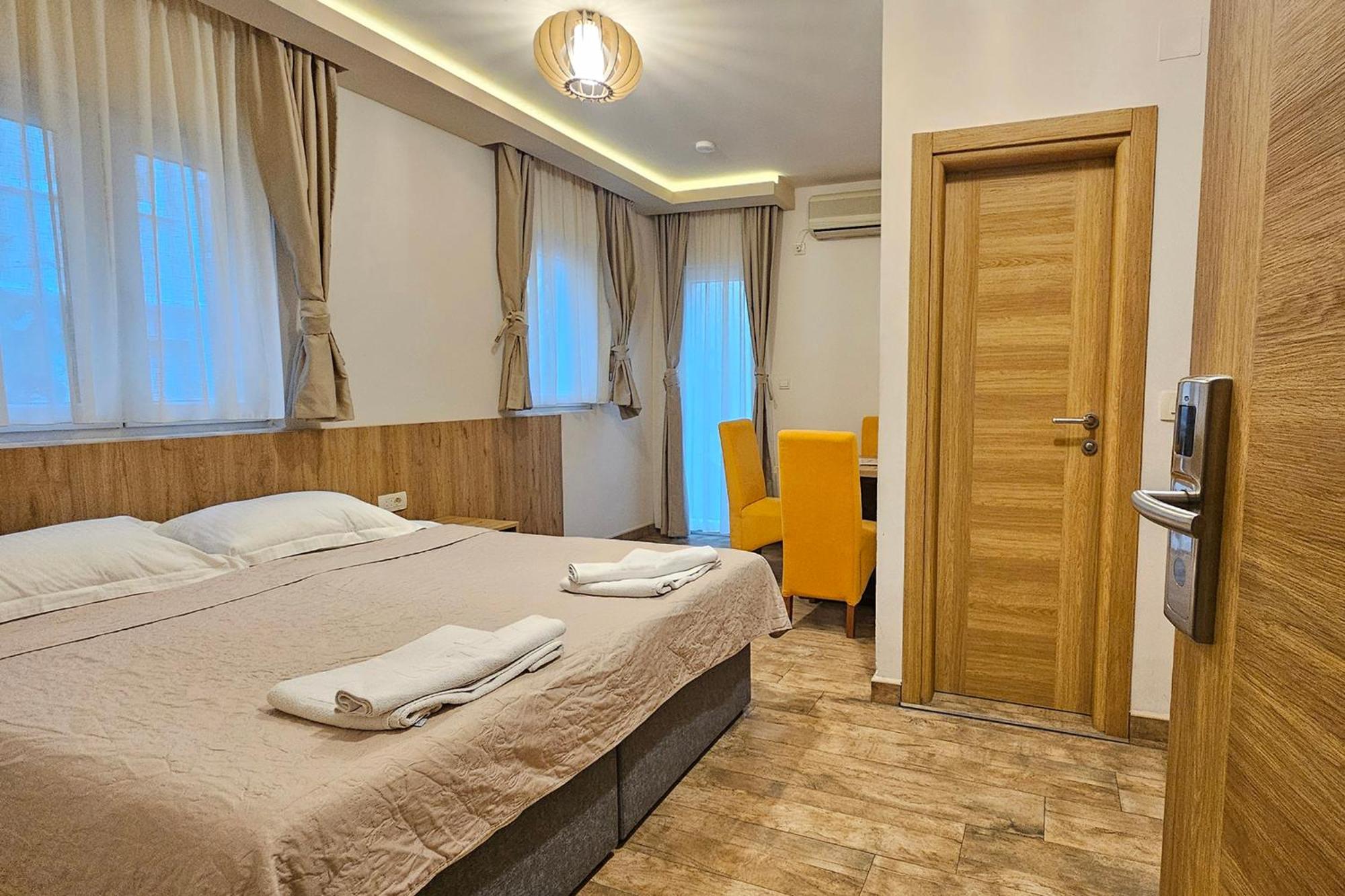 Villa Montemaris Budva Exteriör bild